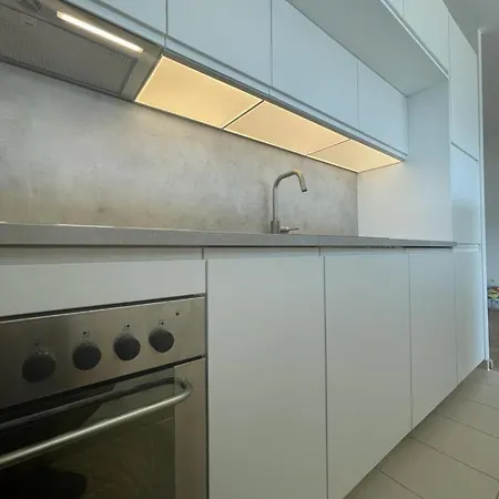 2 Br-app-breathtaking View With Big Balcony Apartamento *