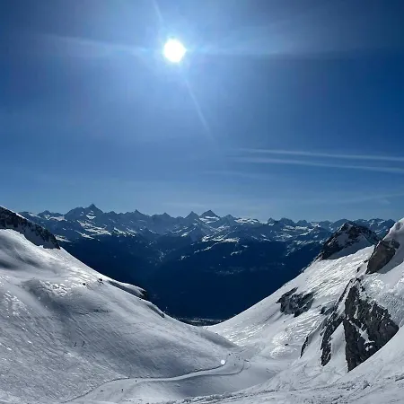 2 Br-app-breathtaking View With Big Balcony Lägenhet