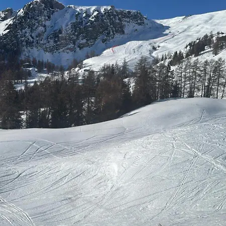 2 Br-app-breathtaking View With Big Balcony شقة *